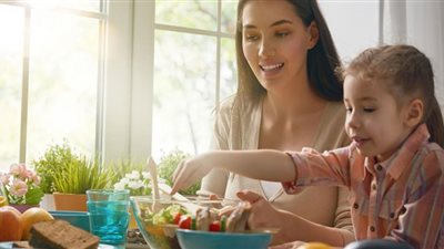 تناول اللحوم يزيد نسبة الذكاء لدى الأطفال (فيديو)