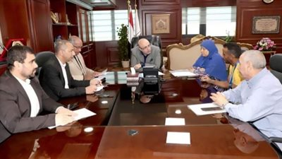 محافظ بني سويف يوجه بإعادة قيد طالبة أولى ثانوي حرصا على مستقبلها ومراعاة لظروف والدها المريض