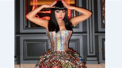 هيفاء وهبي تهوس المشاهدين بفستانها المثير (صور)