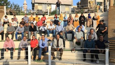 أهالي سوهاج يتابعون فعاليات المؤتمر الاقتصادي مصر 2022 على شاشة العرض بالمسرح الروماني