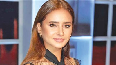 رمضان 2023.. نيللي كريم تواصل تحضيرات 