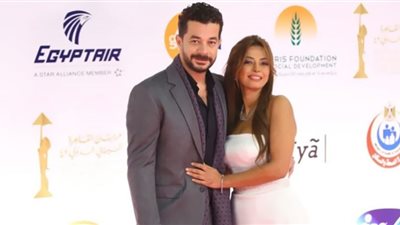 داليا مطصفى وشريف سلامة يتألقان في أحدث ظهور ..صورة