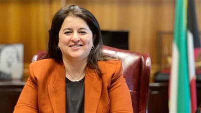 الكويت تبدأ خطة لتكويت الوظائف والاستغناء عن الوافدين