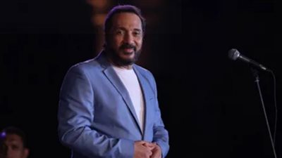 علي الحجار يتألق بغناء تترات المسلسلات على مسرح القلعة