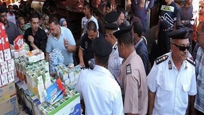 كفر الشيخ تنظم حملات على الأسواق للتأكد من توفير السلع الغذائية وضبط الأسعار