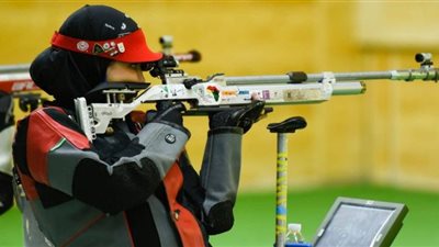 منافسات قوية في اليوم 13 بين أبطال العالم في المسدس والبندقية