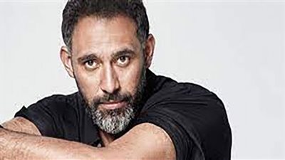 سيبوه يحلم ماهو الحلم ببلاش .. صناع أغنية عمرو مصطفى الجديدة 