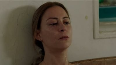 حلوى الماريجوانا تفضح الفنانة منة شلبي.. وتقودها للمحاكمة