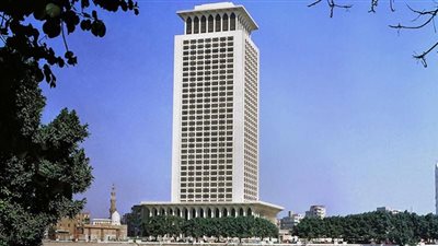 مصر تدين الهجوم الإرهابى بفندق بالصومال