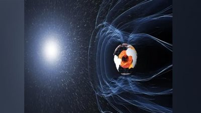 عاصفة شمسية تضرب المجال المغناطيسي للأرض (استمع إلى أصوات الرعب)