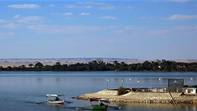 بحيرة قارون.. كنز سياحي يتحول لخرابة | فيديو