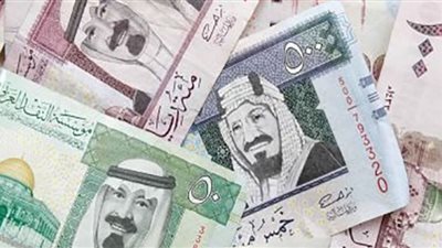 صدمة للمعتمرين.. سعر الريال السعودي مقابل الجنيه اليوم الخميس