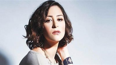 الحبس سنة للفنانة منة شلبي وغرامة ١٠ آلاف جنيه