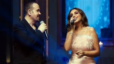 جلسة غنائية بين أنغام وهشام عباس (الليلة)