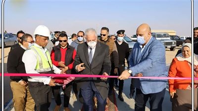 محافظ جنوب سيناء يفتتح محطات رفع خط مياه بقريتي الجبيل والوادي بمدينة الطور