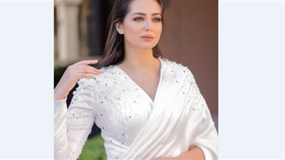 الاحتشام يميز هبة مجدي ويعكس أنوثتها في مهرجان الفضائيات العربية