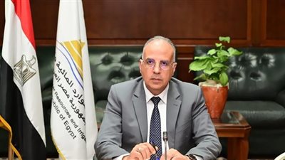 سويلم يجتمع لمناقشة ملف الري الحديث في البساتين