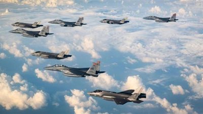 الاحتلال الإسرائيلي يتأهب لضرب منشأت نووية إيرانية