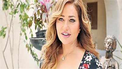 ليلى علوي تكشف طقوس غريبة للاحتفال بمولدها