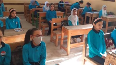 نماذج امتحانات الصف الرابع الابتدائي في جميع المواد