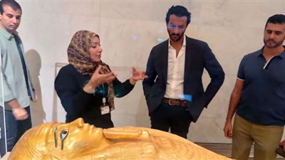 وزير الاقتصاد الإماراتي يشيد بمتحف الحضارة.. صور