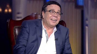 أحمد آدم: الشغل مع عادل إمام حاجة تانية.. ومحمد صبحي ديكتاتور