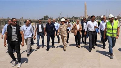 وزير السياحة والآثار يتفقد المتحف المصري الكبير