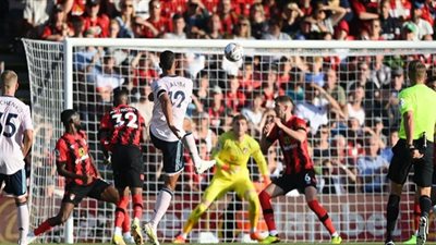 آرسنال يكتسح بورنموث بثلاثية في الدوري الإنجليزي