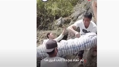 مشاهد مرعبة.. استخراج الموتى من القبور (فيديو)