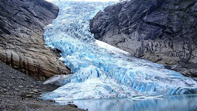 الأنهار الجليدية في طريقها للزوال بحلول هذا العام