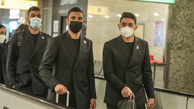 بعثة الأهلي تصل إلى الإمارات استعدادا للسوبر أمام الزمالك