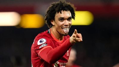 مدافع تشيلسي: تلقيت تهديدات بالقتل بسبب أرنولد