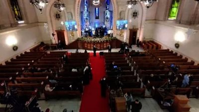 بدء العد التنازلى لكنائس الإسكندرية لاستقبال الأقباط للاحتفال بعيد الميلاد المجيد