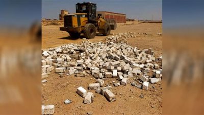 إزالة 7 حالات تعدي على أملاك الدولة بلبيس خلال أعمال الموجة 20