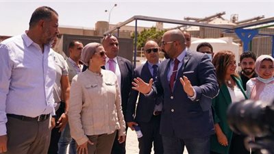 وزيرة البيئة تفتتح محطة معالجة للصرف الصناعي