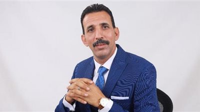 اقتصادي يقترح إنشاء بنك معرفى للمشروعات الصغيرة والمتوسطة
