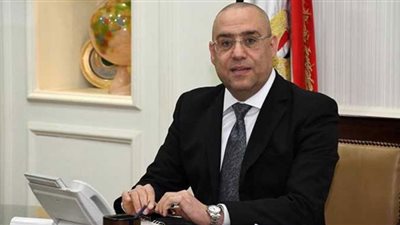 الإسكان: تخصيص وحدات صناعية بأنشطة متنوعة بمدينة العاشر من رمضان