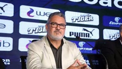 الجهاز الفني للمنتخب الأولمبي يحضر مران الزمالك