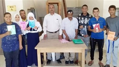 إدارة شباب أبو تشت تنظم المسابقة الثقافية للطلائع