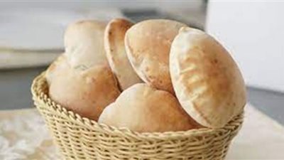 تناول الخبز على معدة فارغة كارثة.. تعرف على المخاطر