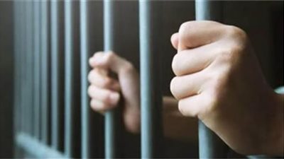 المشدد 6 سنوات لعاملين تاجرا في الهيروين بجوار مدرسة بالشرقية