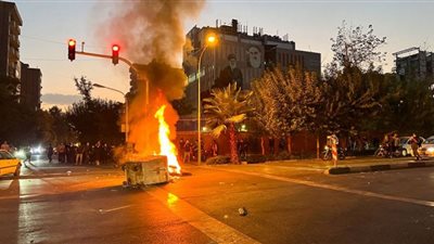 في الذكرى الأربعين لوفاة مهسا أميني أمريكا تفرض عقوبات جديدة على مسؤولين إيرانيين