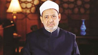 شيخ الأزهر يثمن حصاد مركز تطوير تعليم الطلاب الوافدين