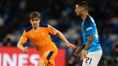 نابولي يفوز على رينجرز بالثلاثة ويعزز صدارته للمجموعة