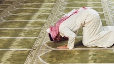 أشهر أدعية الاستخارة من أجل إتمام الزواج.. تعرف عليها