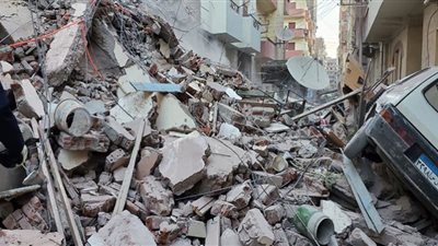 انهيار منزل بحى غرب أسيوط.. تشكيل لجنة لمعاينة المنزل وكتابة تقرير عن أسباب الحادث