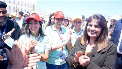 وفد شباب ملتقى لوجوس يزور العلمين الجديدة (صور)