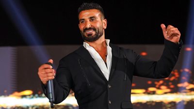 أحمد سعد يروج لأغنية 