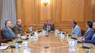 وزير الدولة للإنتاج الحربي يستقبل وفد 