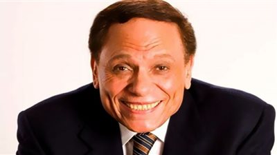 عادل إمام يتربع على عرش التريند طول العام من دون أنباء عنه